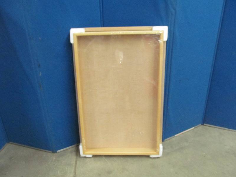 lot 364 image: shadow box