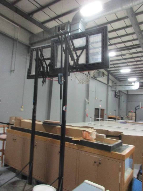lot 12 image: Basketball Hoop