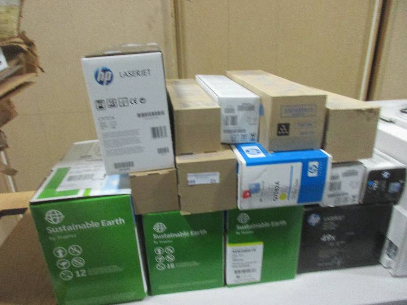 lot 21 image: Laser Cartridges