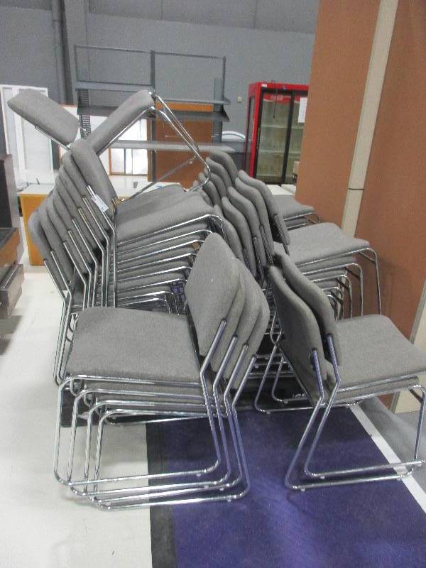 lot 29 image: 31 Chairs