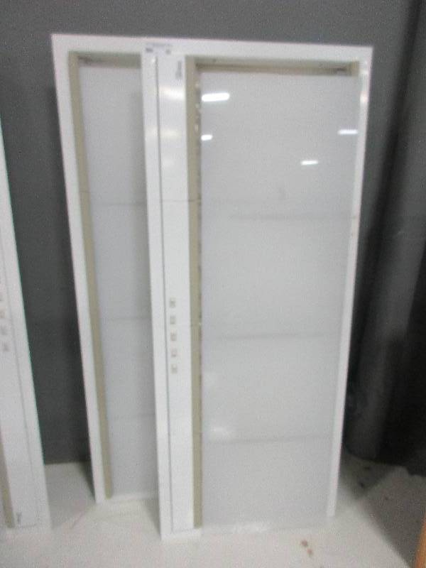 lot 82 image: X Ray Viewing Screens