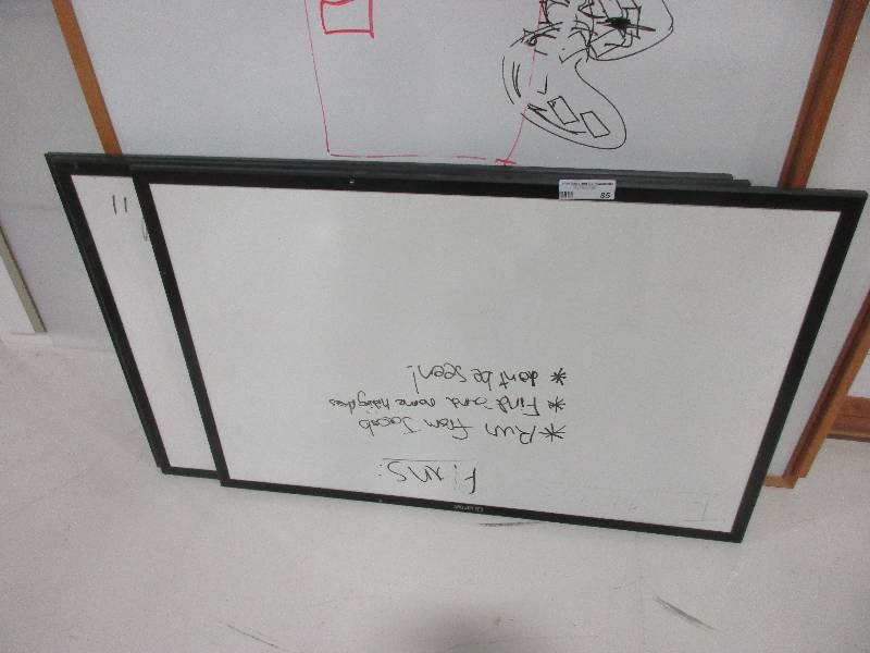 lot 85 image: Whiteboards