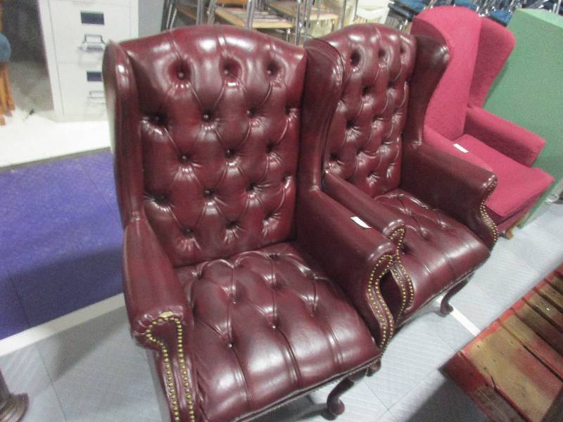 lot 97 image: 2 Chairs