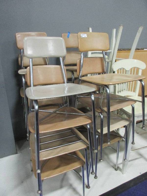 lot 117 image: Chairs