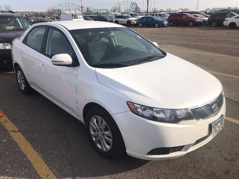 lot 12 image: 2012 Kia Forte EX