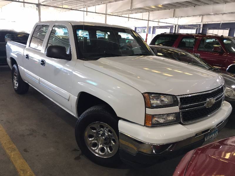 lot 13 image: 2007 Chevrolet Silverado 1500 LS 4x4