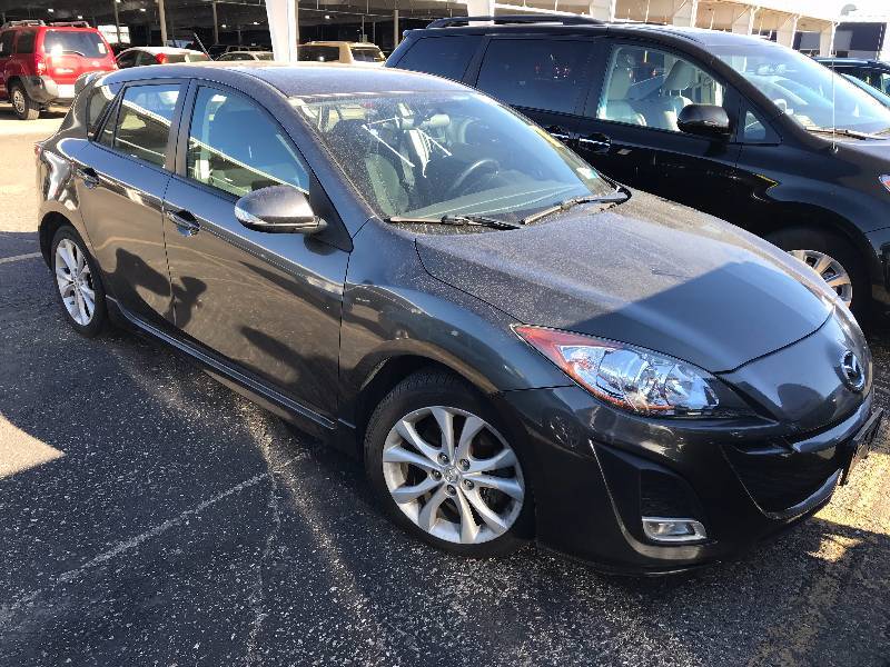 lot 19 image: 2010 Mazda 3