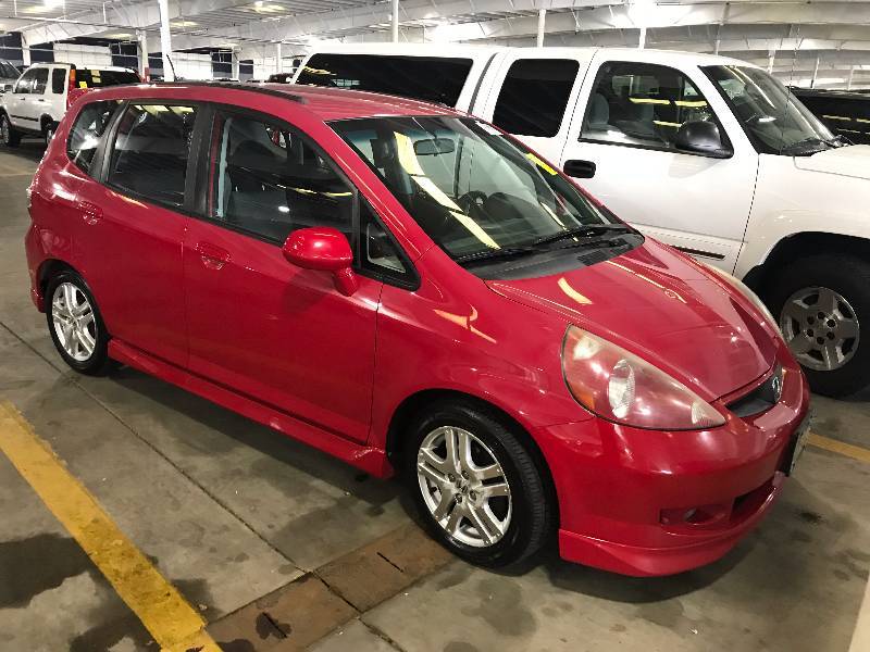 lot 22 image: 2007 Honda Fit Sport