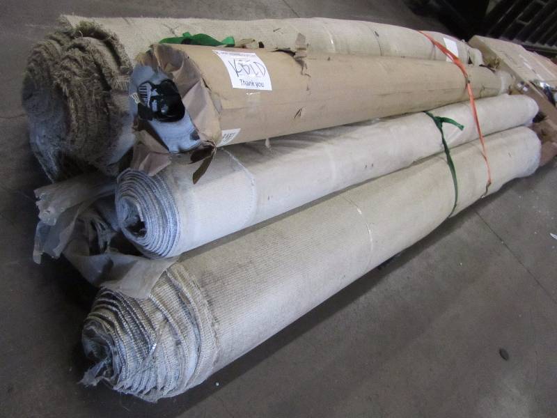 lot 13 image: Pallet of Misc. Carpetflooring.