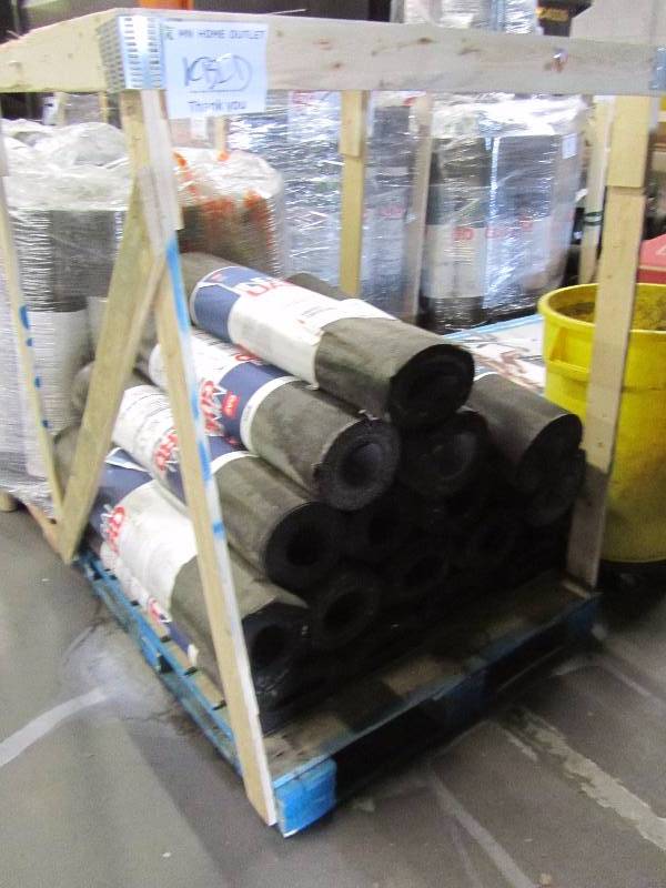 lot 43 image: GAF Mineral Guard. (17 Rolls)