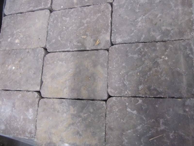 lot 55 image: Brick Pavers 10.5x7x2.25 (x178)