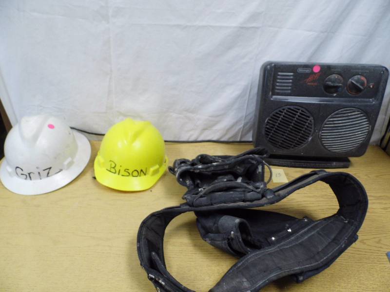 lot 13 image: Hard Hats - Tool Belt - Heater