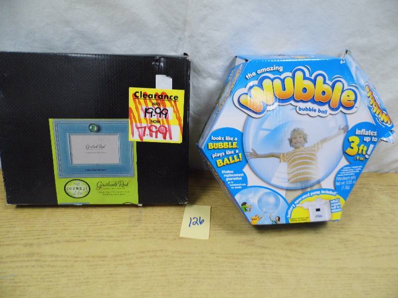 lot 126 image: Store Return - Wubble Ball - Picture Frame