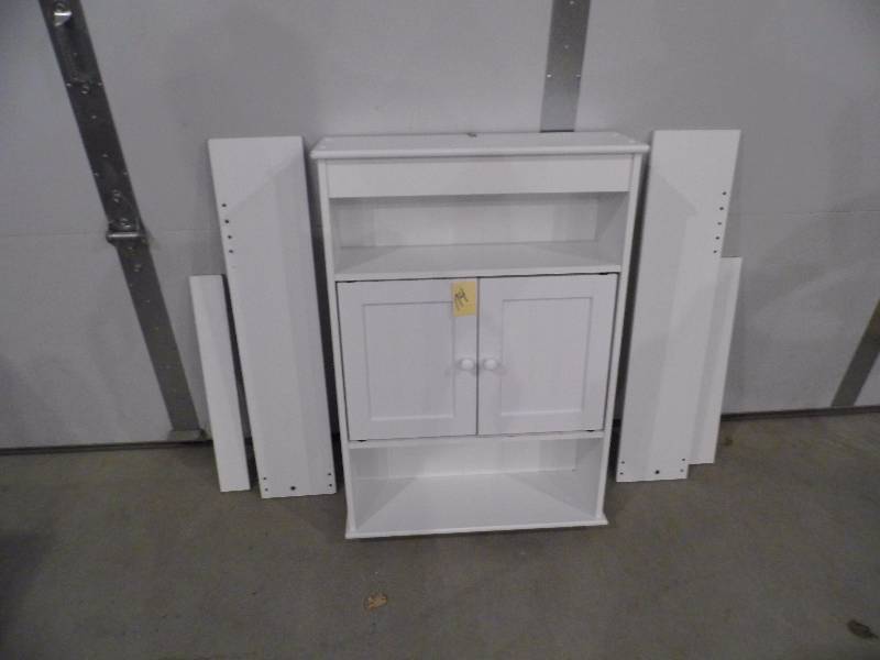 lot 174 image: Over Toilet Storage