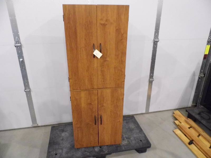 lot 177 image: Cabinet