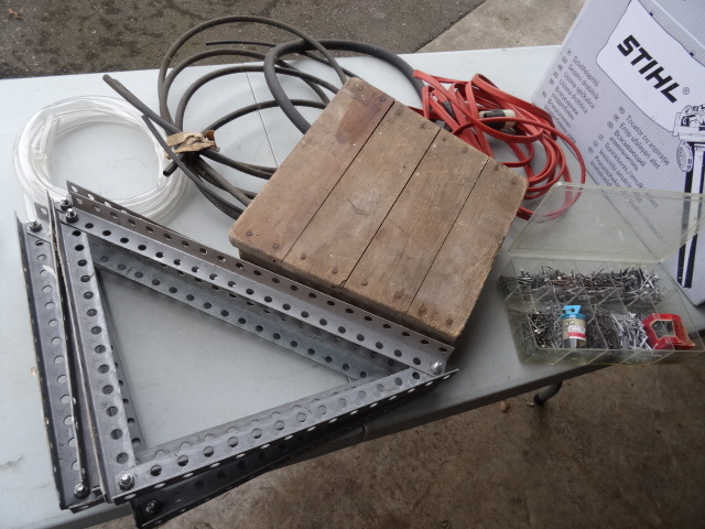 Metal Shelf Brackets, Hose,