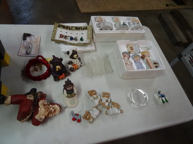 Large Lot Of Misc Christmas Dcor