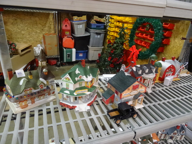 6 Lemax Houses, All Are Lighted