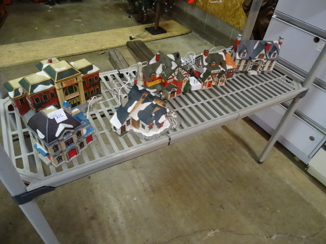 6 Lemax Houses, All Are Lighted