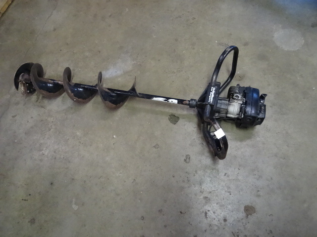 Strike Master Ice Auger