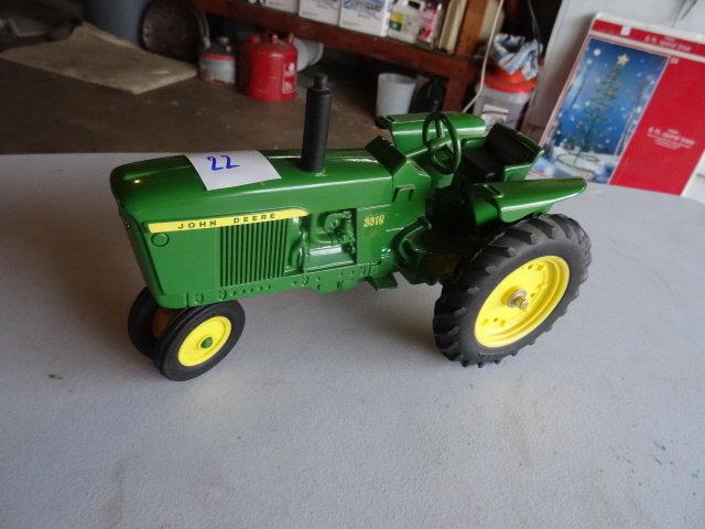 John Deere 3010  116 Scale