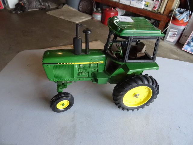 John Deere Tractor