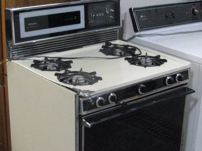Frigidaire Gas Range