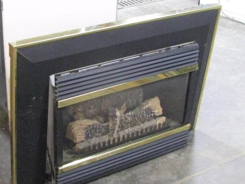 Gas Fireplace (NATURAL GAS)