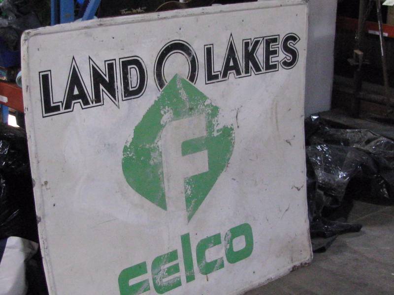 Land O Lakes Metal Sign