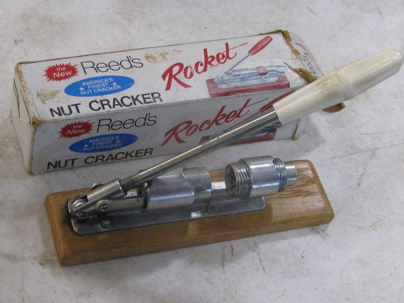 Rocket Nut Cracker