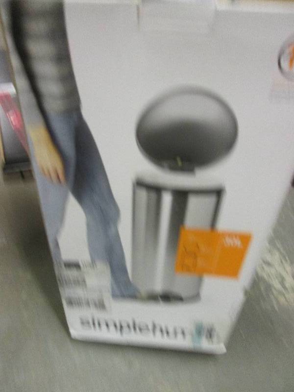 simple human 30L step trash can ope...