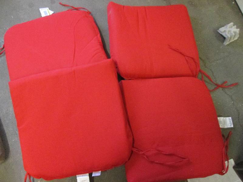 4 chair cushions ...
