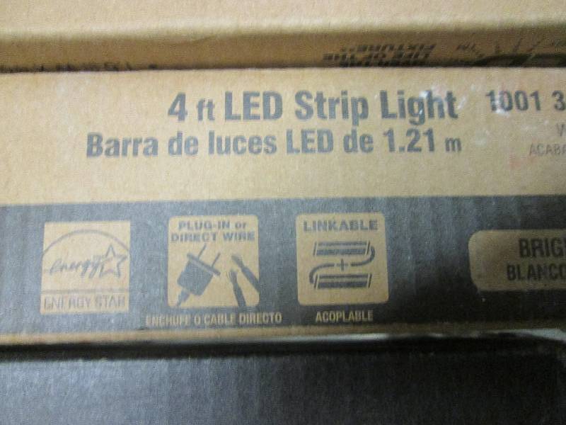 6-4 foot LED strip lights open box ...