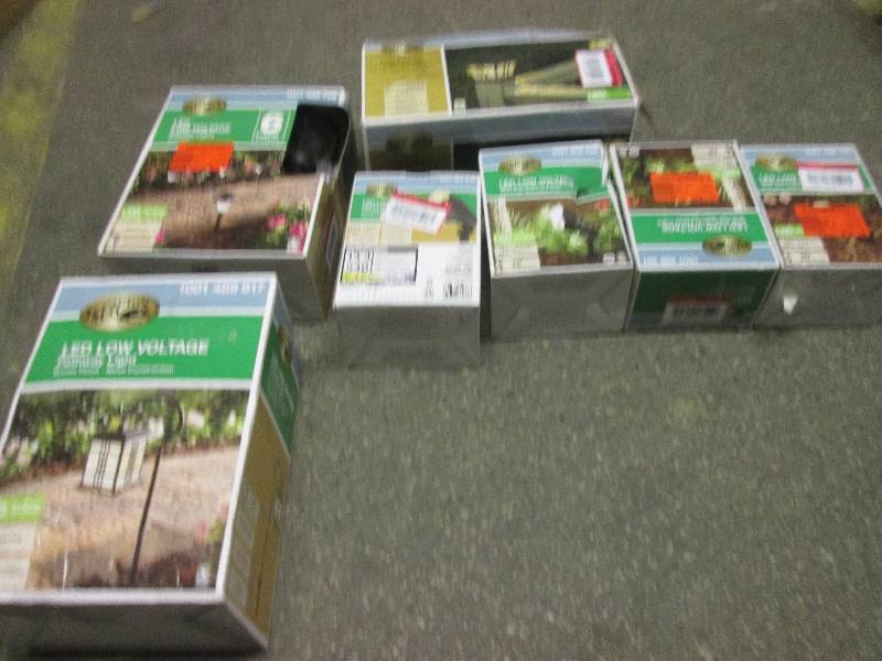 lot of LED low voltage outdoor ligh...