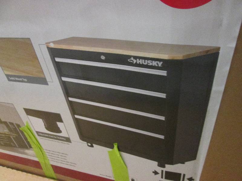 husky 28 4-drawer base tool cabine...