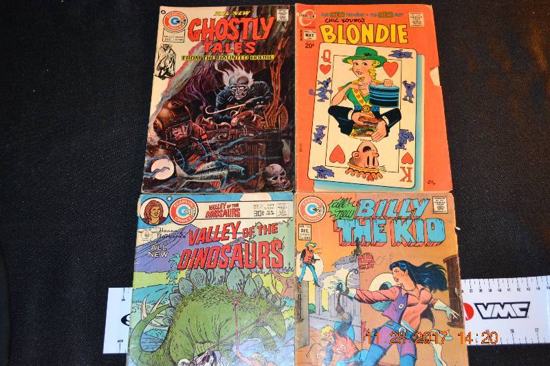 lot 28 image: Vintage Comic Books