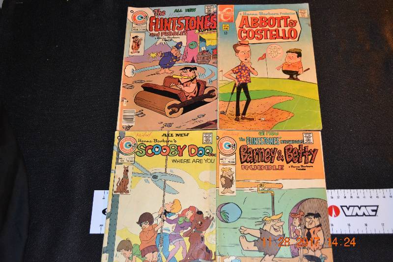 lot 30 image: Vintage Comic Books