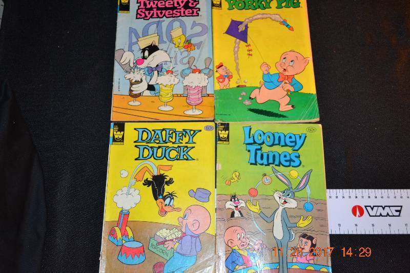 lot 34 image: Vintage Comic Books