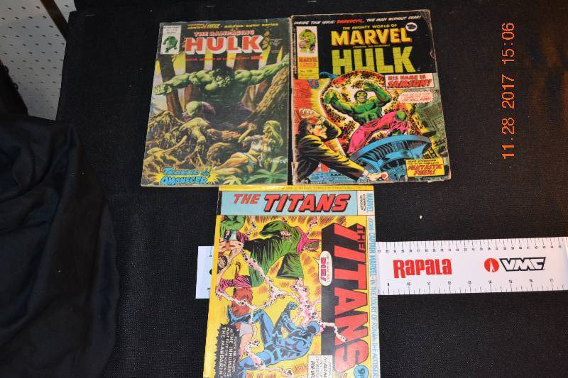 lot 44 image: Vintage Comic Books