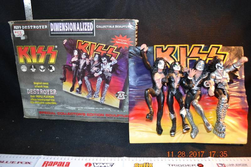 lot 53 image: KISS Collectible Sculpture