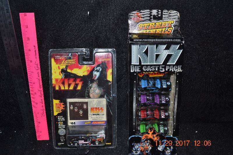 lot 59 image: KISS Die Cast cars