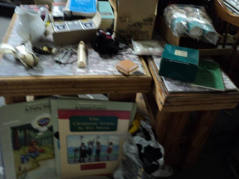 lot 10 image: box of misc....