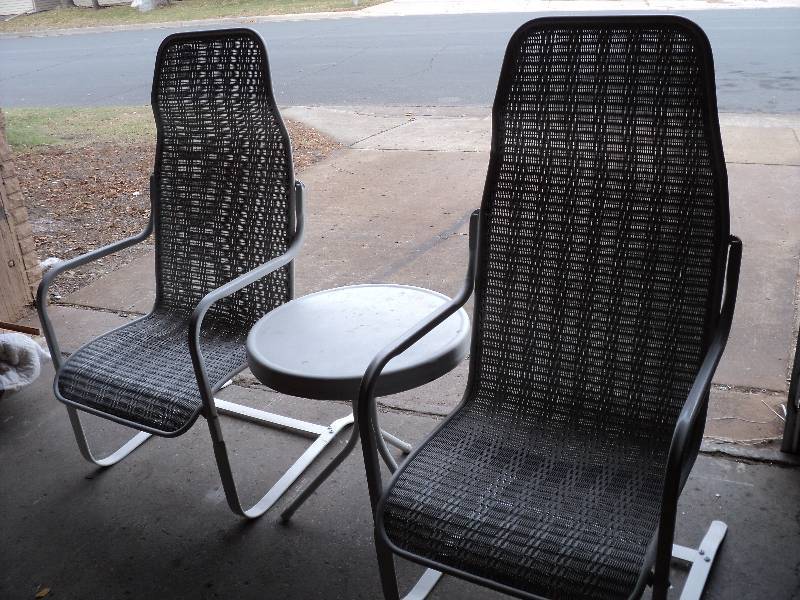 lot 28 image: 2 patio chairs and metal table...