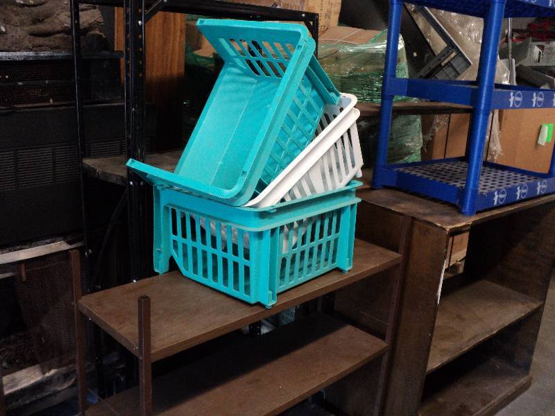 lot 66 image: 5 shelving units and plastic contai...