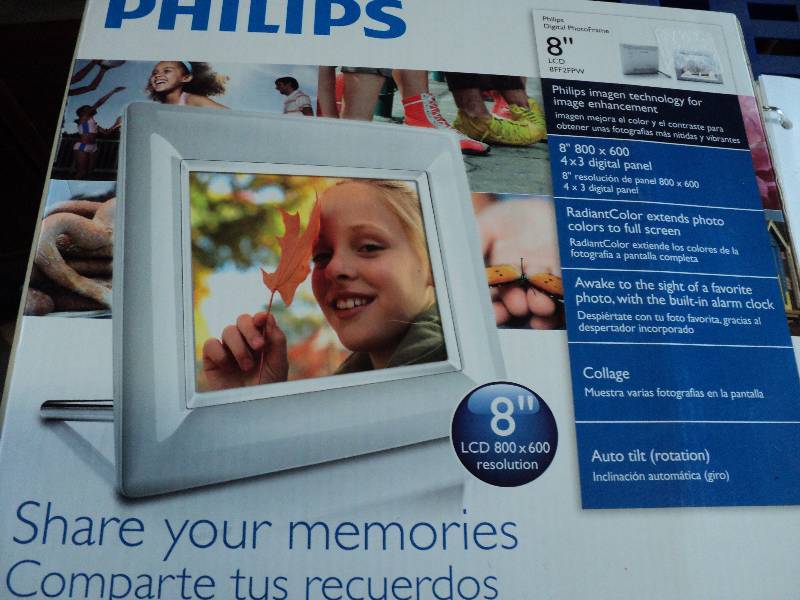 lot 84 image: phillips digital photo frame...