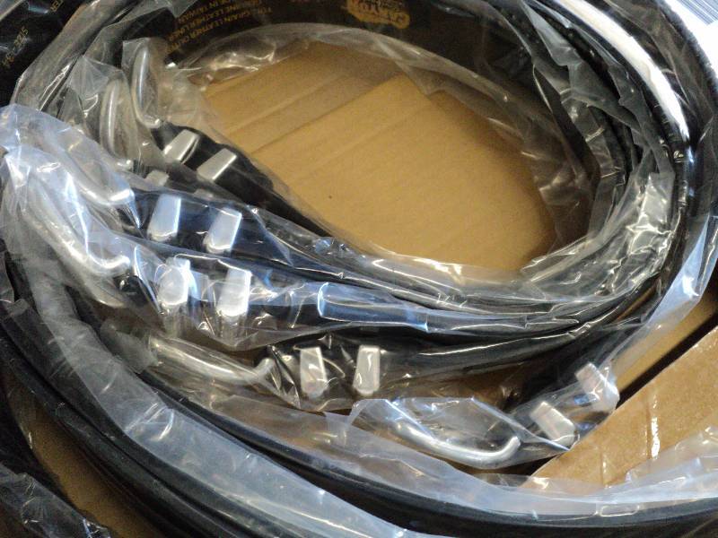 lot 85 image: 6 new belts, waist 33-36...