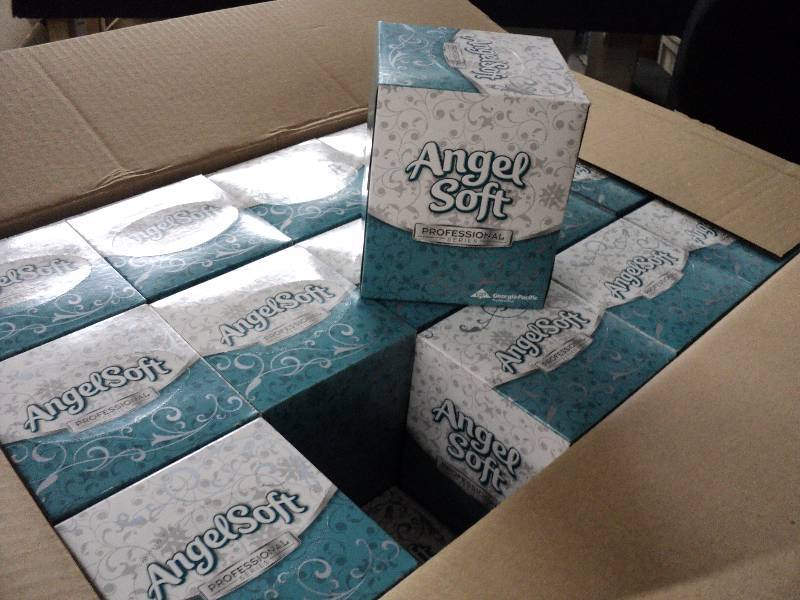lot 99 image: 36 boxes of angel soft facial tissu...