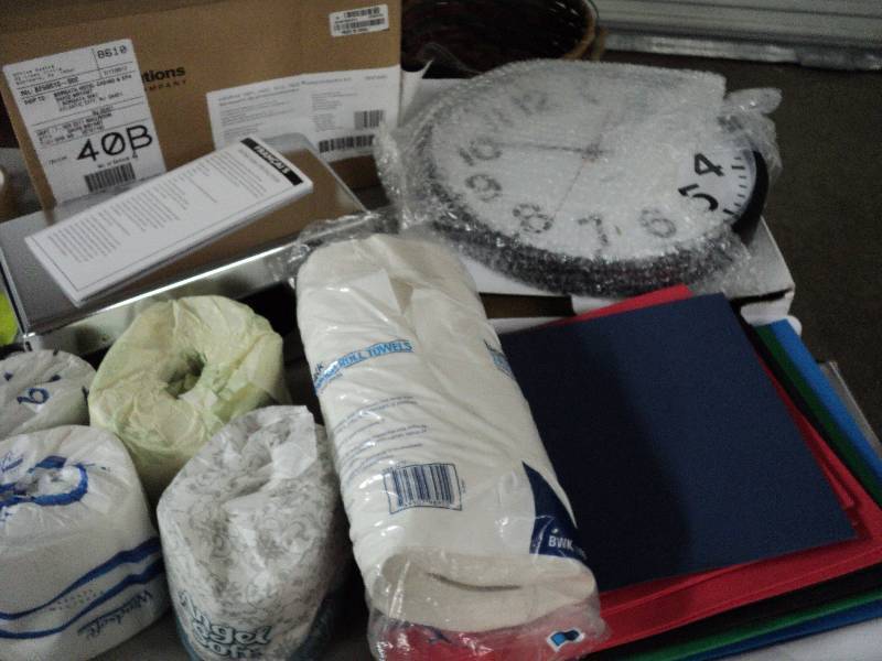 lot 107 image: office misc, see pictures...