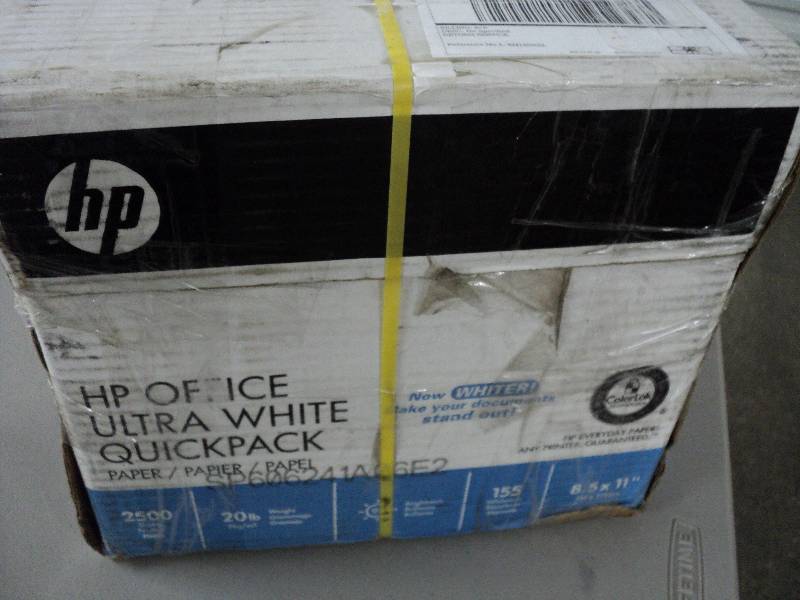lot 111 image: 2500 sheets of 8.5x11 white copy pa...