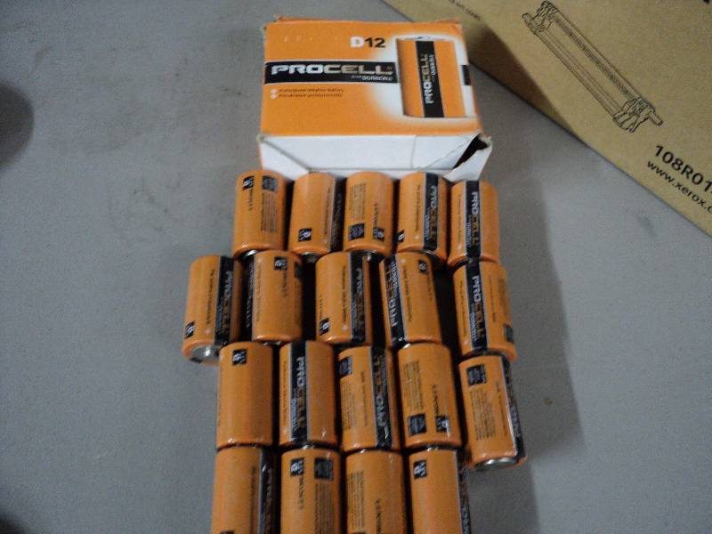 lot 129 image: 31 procell D batteries...